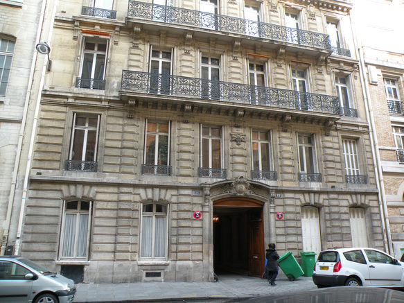  12, rue de Madrid